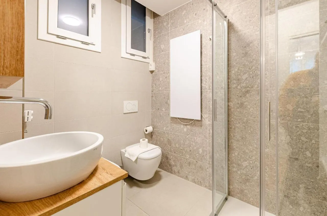 Design Apartment - Porta Romana - Duomo Milán